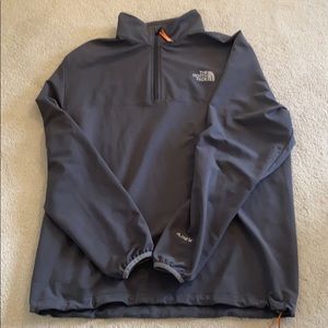 The North Face Men’s Apex 1/4 zip pull over/large